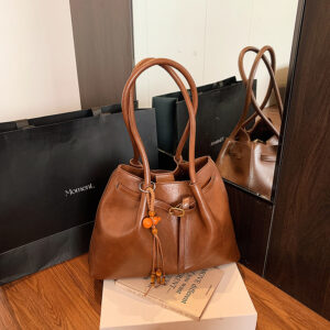 Vintage Pleated Solid Color Large-Capacity Women's Bag